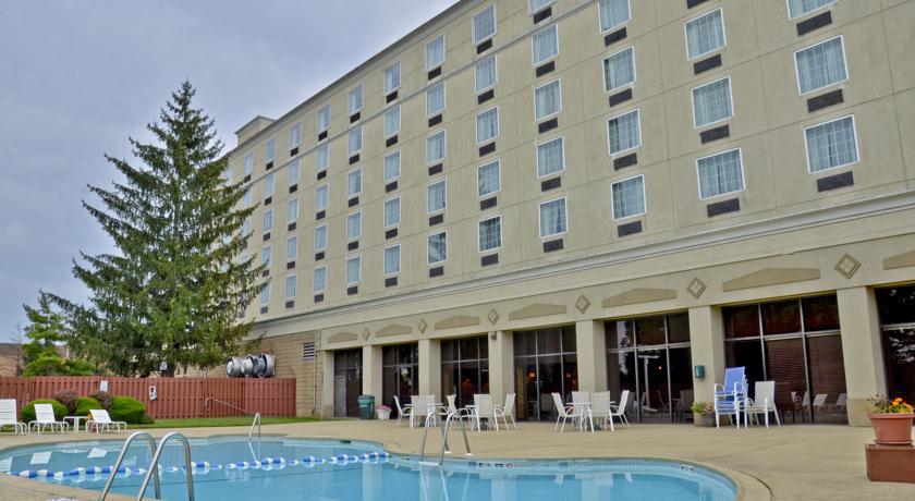 Holiday Inn & Suites Philadelphia-Runnemede/Exit 3-New Jersey Turnpike Bagian luar foto