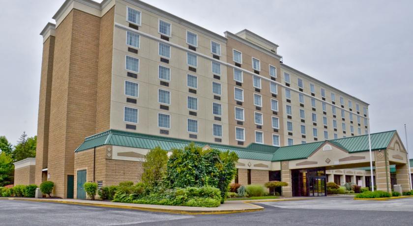 Holiday Inn & Suites Philadelphia-Runnemede/Exit 3-New Jersey Turnpike Bagian luar foto